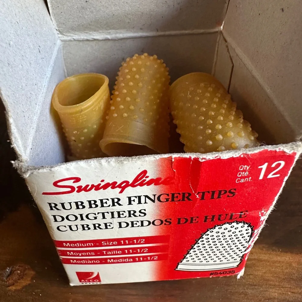 Swingline Rubber Finger Tips‎ Medium Size 11 1/2 12 Count Office Supplies